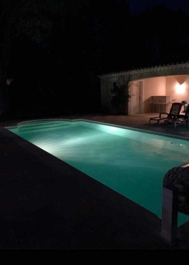 … Et La Fourmi Βίλα Saumane-de-Vaucluse Εξωτερικό φωτογραφία